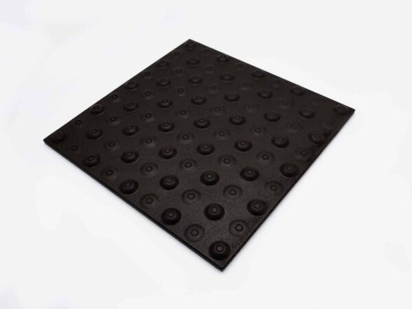 Clinker with knob element